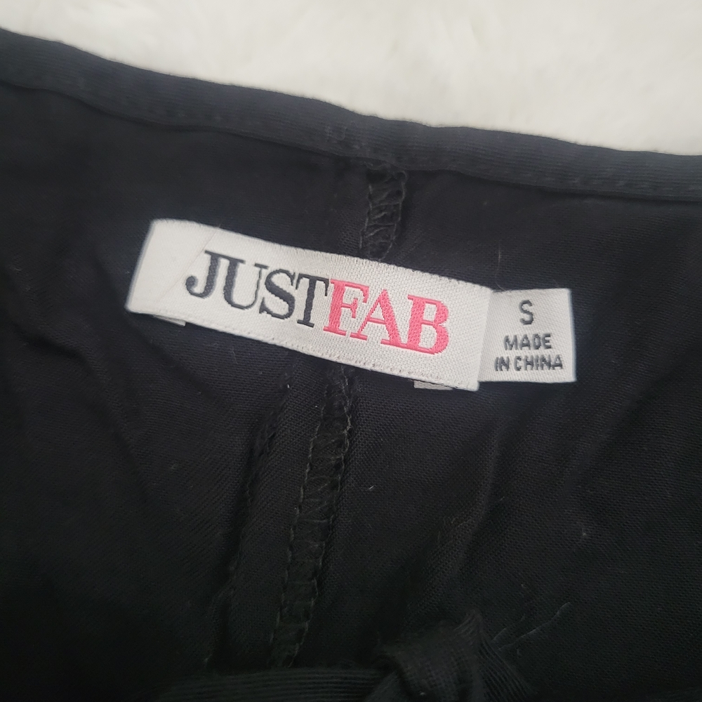 JustFab Classic Black Garment - Picture 2 of 6